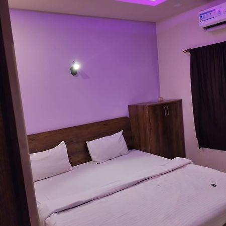 Hotel Greenland Luxury Puri Dış mekan fotoğraf