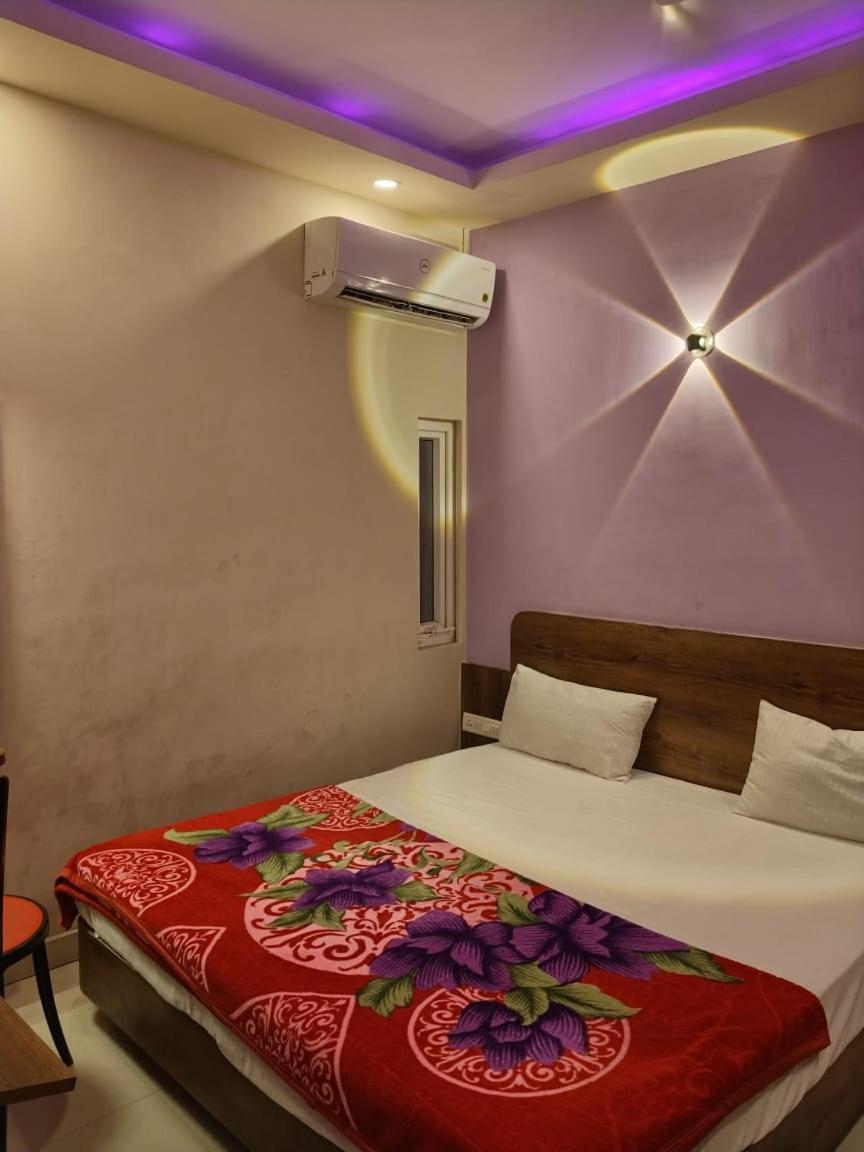 Hotel Greenland Luxury Puri Dış mekan fotoğraf